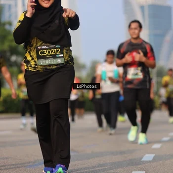 Runner Photo 6918538