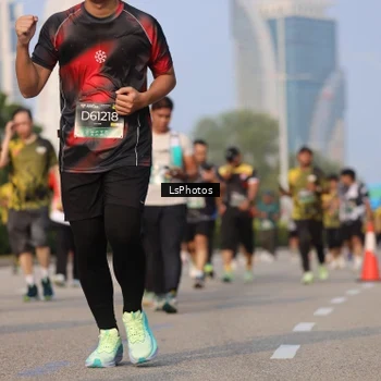 Runner Photo 6918548
