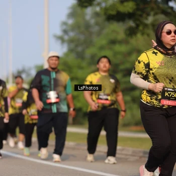 Runner Photo 6918555
