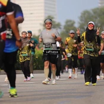 Runner Photo 6918563