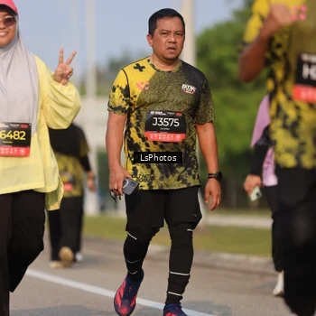 Runner Photo 6918570