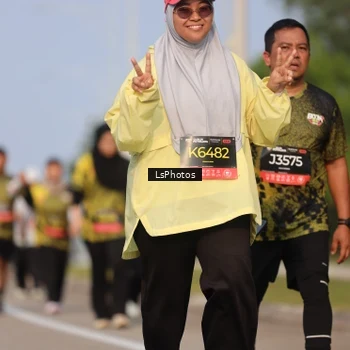 Runner Photo 6918573