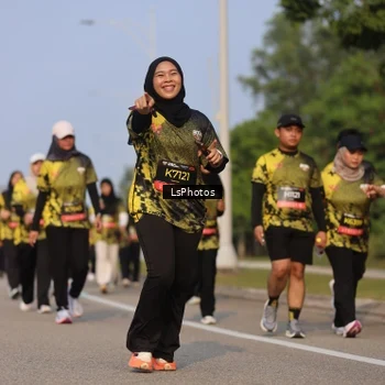 Runner Photo 6918578