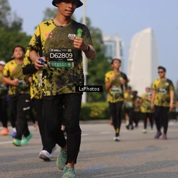 Runner Photo 6918609