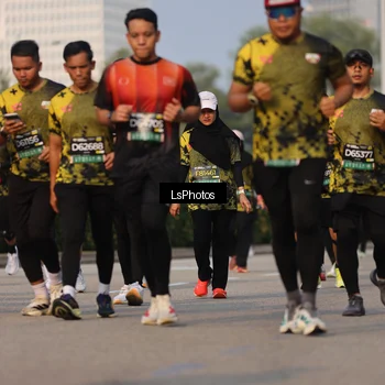 Runner Photo 6918620