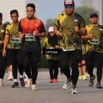 Runner Photo 6918622