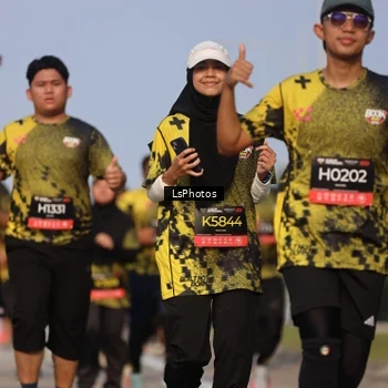 Runner Photo 6918632