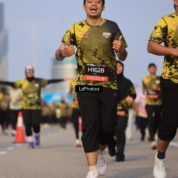 Runner Photo 6918636