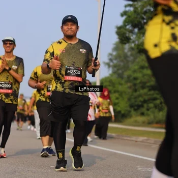 Runner Photo 6918652