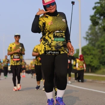 Runner Photo 6918654