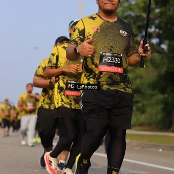 Runner Photo 6918658