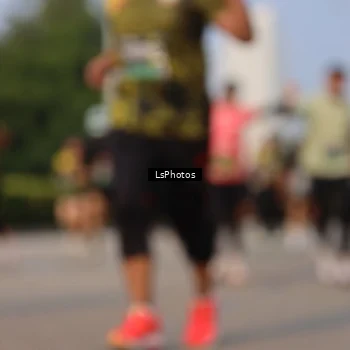 Runner Photo 6918661