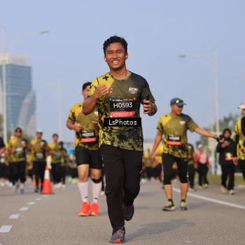 Runner Photo 6918677