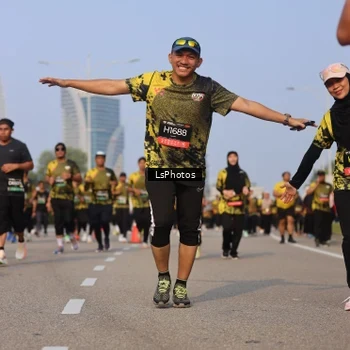 Runner Photo 6918688