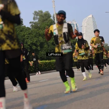 Runner Photo 6918747