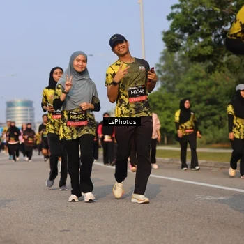 Runner Photo 6918760