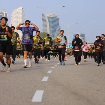 Runner Photo 6918775