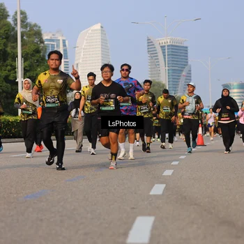 Runner Photo 6918778
