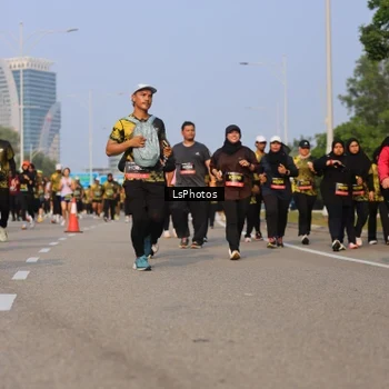 Runner Photo 6918781