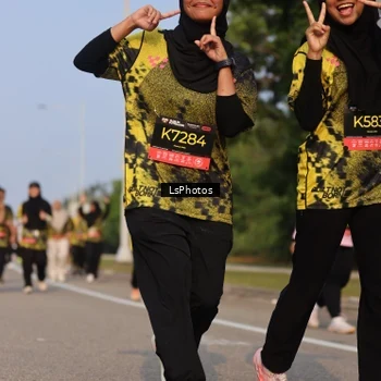 Runner Photo 6918811