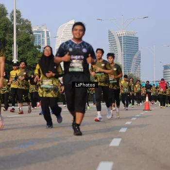 Runner Photo 6918864