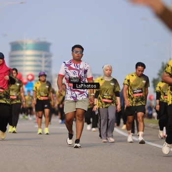 Runner Photo 6918880