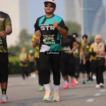 Runner Photo 6918894