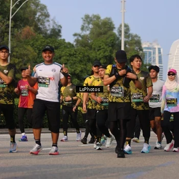 Runner Photo 6918915