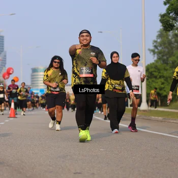 Runner Photo 6918932