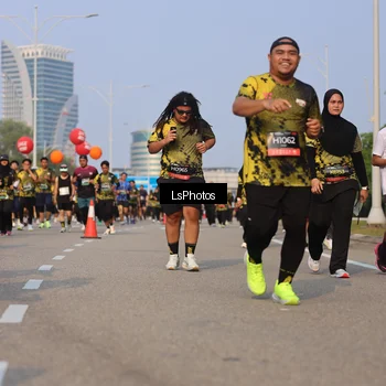 Runner Photo 6918933