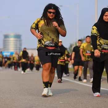 Runner Photo 6918937