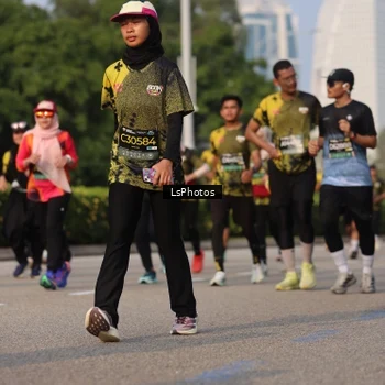 Runner Photo 6918940