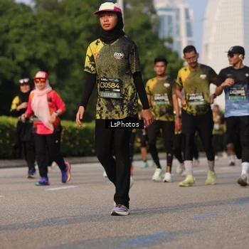 Runner Photo 6918944