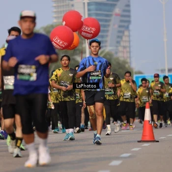 Runner Photo 6918955
