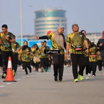 Runner Photo 6918967