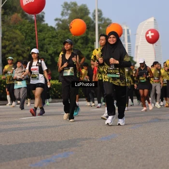 Runner Photo 6918985