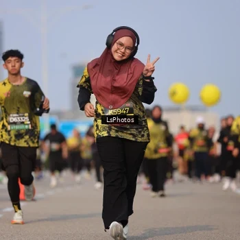 Runner Photo 6919028