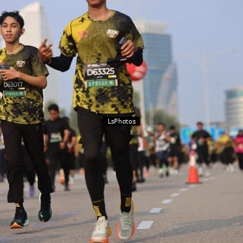 Runner Photo 6919031