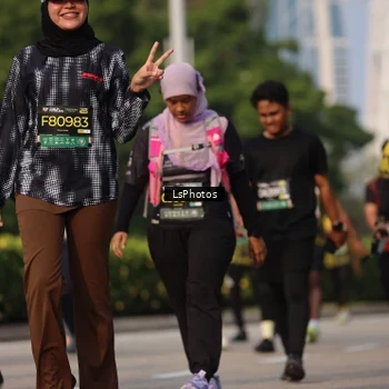 Runner Photo 6919039