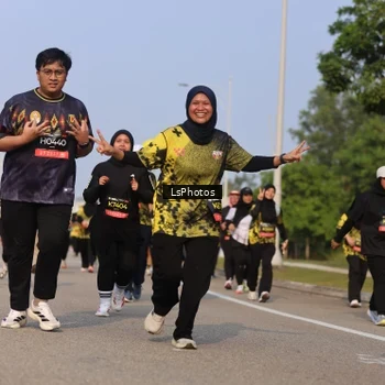 Runner Photo 6919053