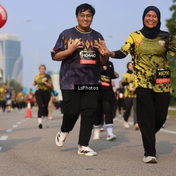 Runner Photo 6919056