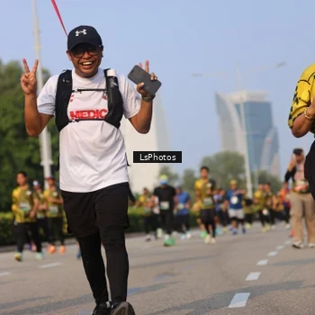 Runner Photo 6919066
