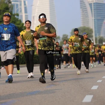 Runner Photo 6919067