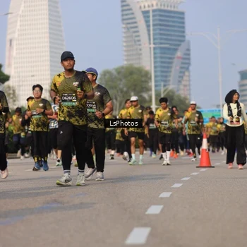 Runner Photo 6919072