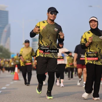 Runner Photo 6919104