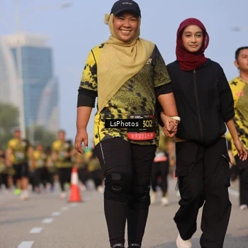 Runner Photo 6919128