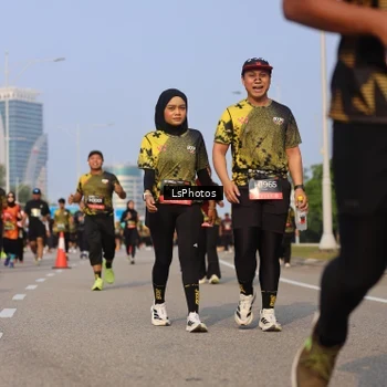 Runner Photo 6919135