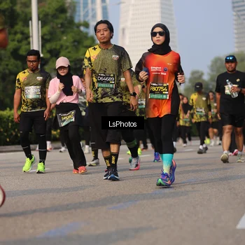 Runner Photo 6919155