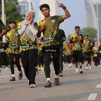 Runner Photo 6919172