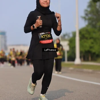 Runner Photo 6919178